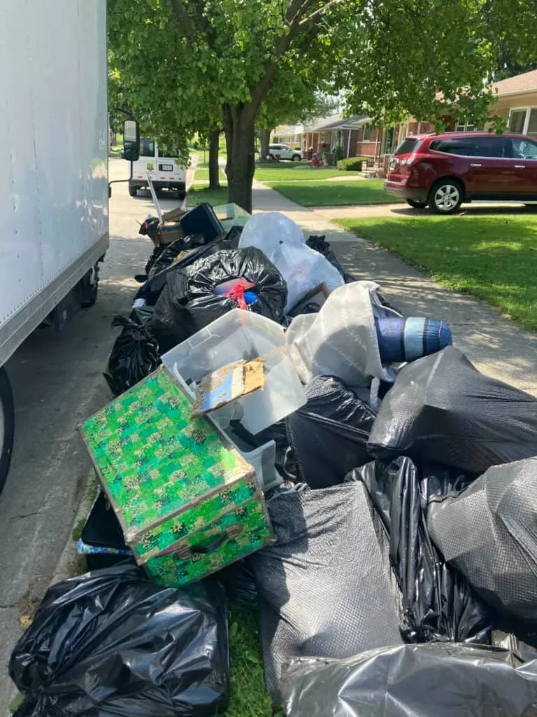 22-768x1024-1920w (1)